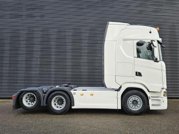 S660 V8 6x2 BOOGIE / RETARDER / FULL AIR / 2 TANKS